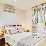 Casa Mirka Corfu Petite Maisonette